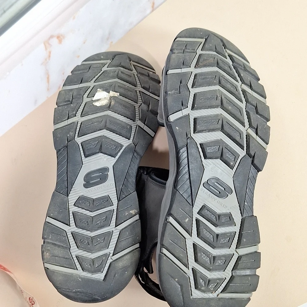 Skechers Mens Sandals Tresman-Garo Relaxed Fit